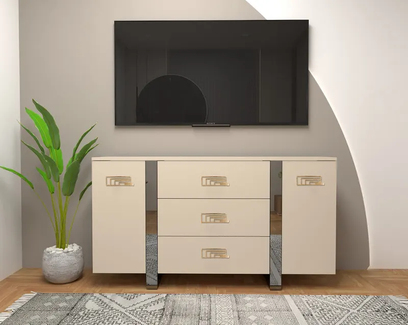 Comoda Kapitan 150, Casmir Casmir