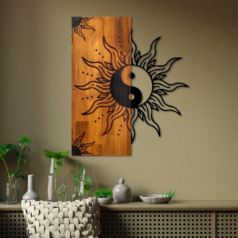 Decoratiune de perete lemn Yin Yang, Nuc, 50x58 cm - Nuc