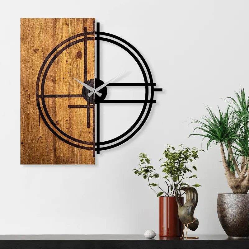 Ceas de perete decorativ din lemn Wooden Clock 38, Nuc deschis, 58x56 cm - Nuc