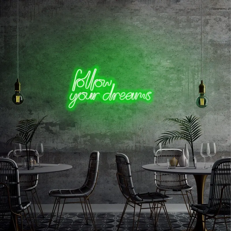Aplica de Perete Neon Follow Your Dreams, 60x32 cm - Verde