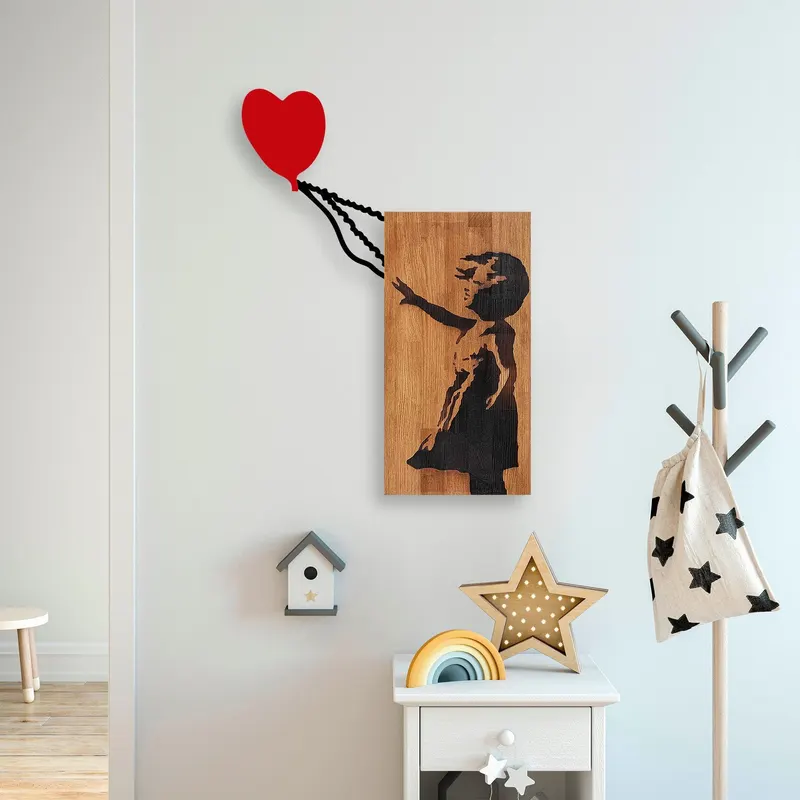 Decoratiune de perete lemn Banksy - 15, Nuc, 60x3x83 cm - Nuc