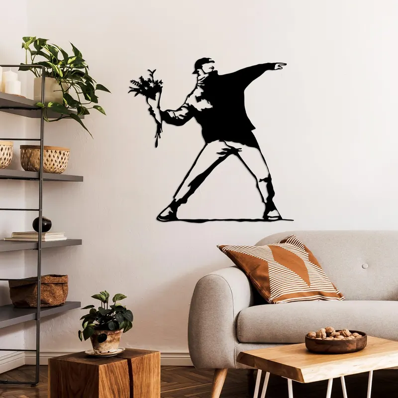 Decoratiune de perete Metal Banksy Metal 01, Negru, 69x70 cm - Negru