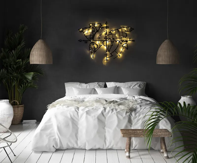 Decorațiune de perete din metal World Map Compass Led, Negru, 65x95x0 cm - Negru