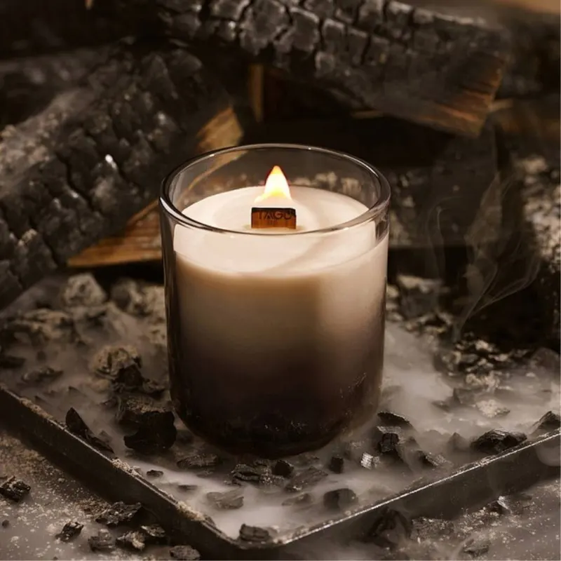 Lumanare cu trosnet + miros de semineu Candleplace