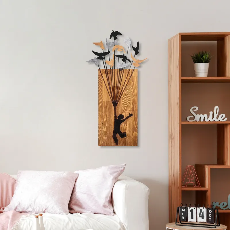Decorațiune de perete din lemn Flying Boy 2, Nuc - Negru, 45x86x3 cm - Natural - Nuc - Negru