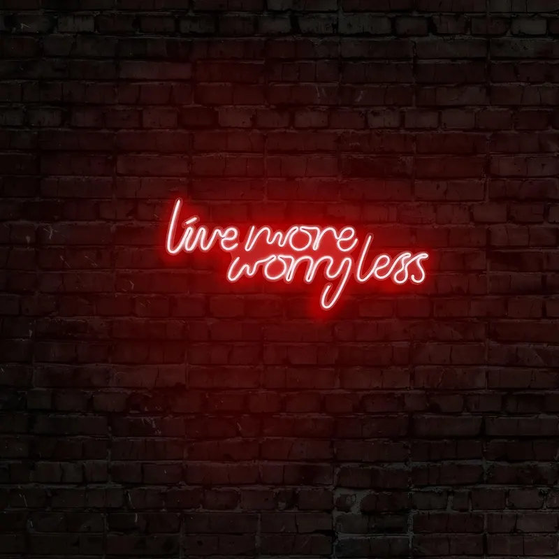 Aplica de Perete Neon Live More Worry Less, 67x36 cm - Rosu