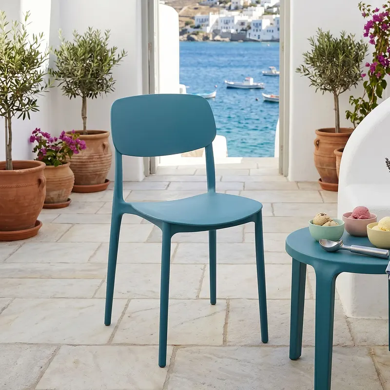 Scaun stivuibil Berdian, mint, polipropilena, Diverse culori, 38x49x79 cm - Albastru