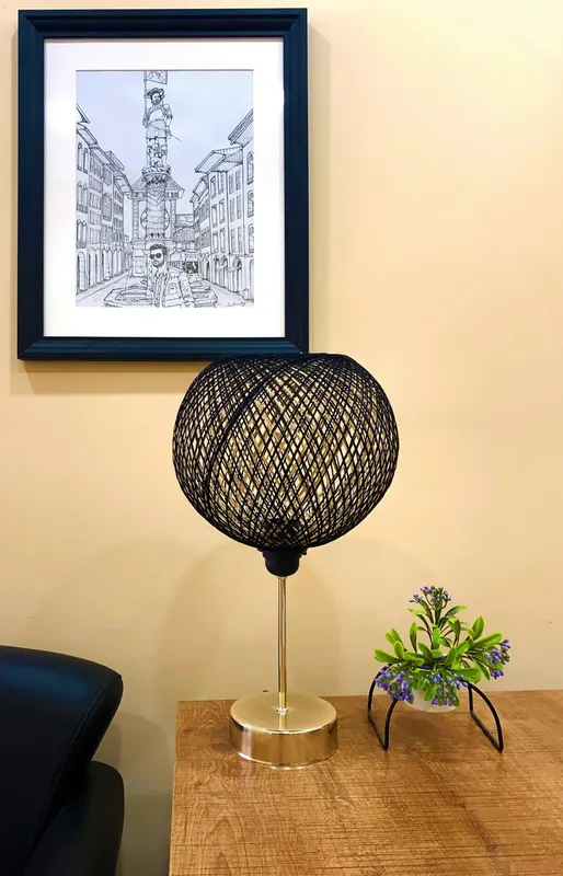 Veioză J Table Lamp, Negru - Negru