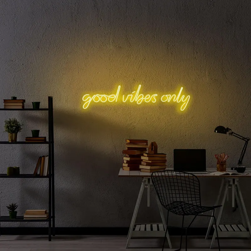 Aplica de Perete Neon Good Vibes Only - Galben