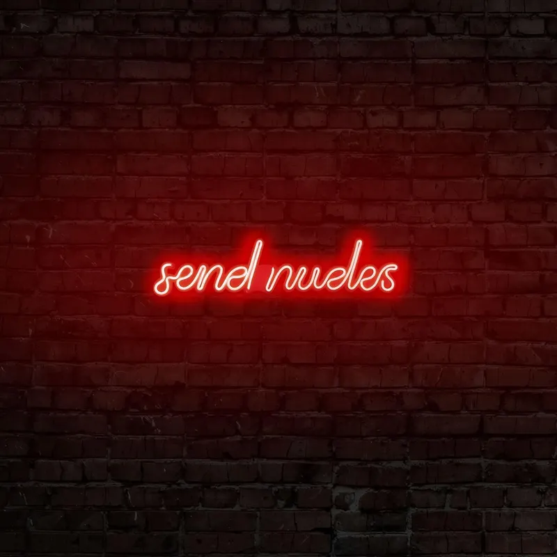 Aplica de Perete Neon Send Nudes - Rosu