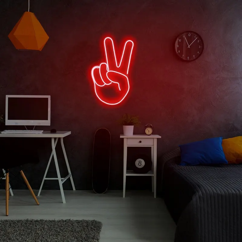 Aplica de Perete Neon Victory Sign - Rosu