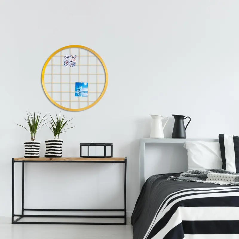Decoratiune de perete Metal Moodboard 7, Negru, 55x1x55 cm - Auriu