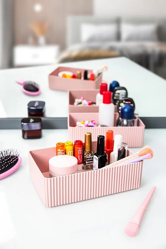 Organizator de machiaj Boxup, Gri, 13x6x21 cm - Roz