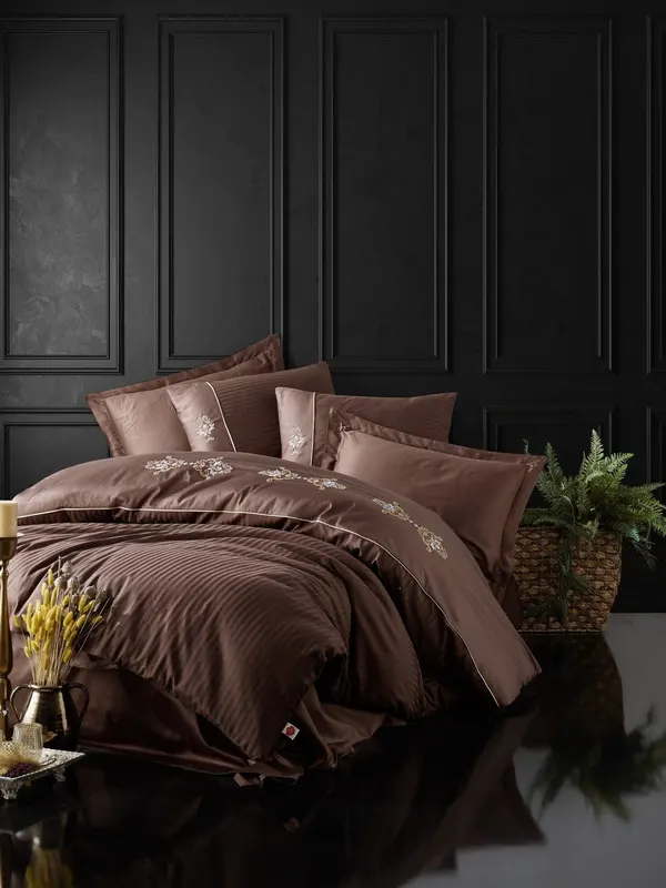 Set Lenjerie de pat double din Satin, Maro, 220 x 200 cm,100% Bumbac Satin - Maro