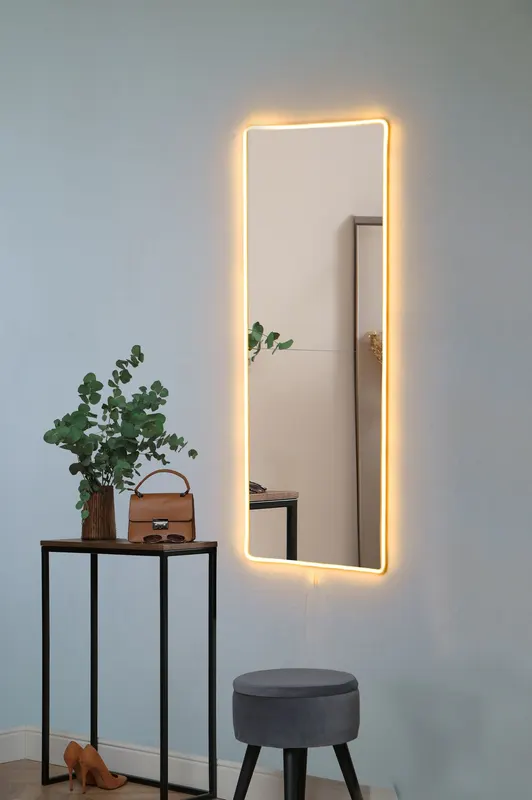 Oglindă decorativă cu LED Dreptunghiulară, Diverse culori, 20x80 cm - Galben