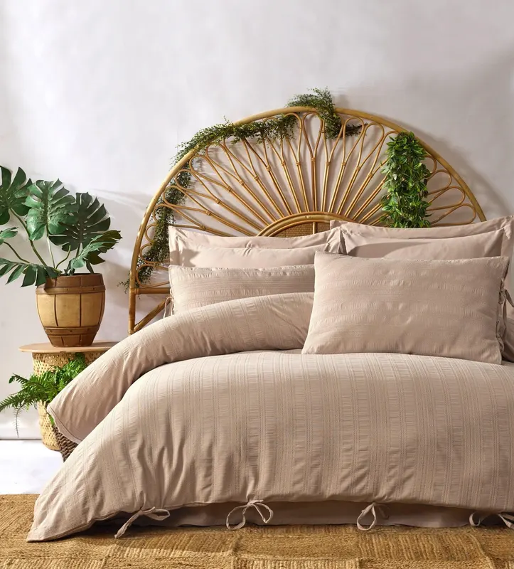 Set lenjerie de pat dublă Lucca, Diverse culori, 240x260 cm - Bej