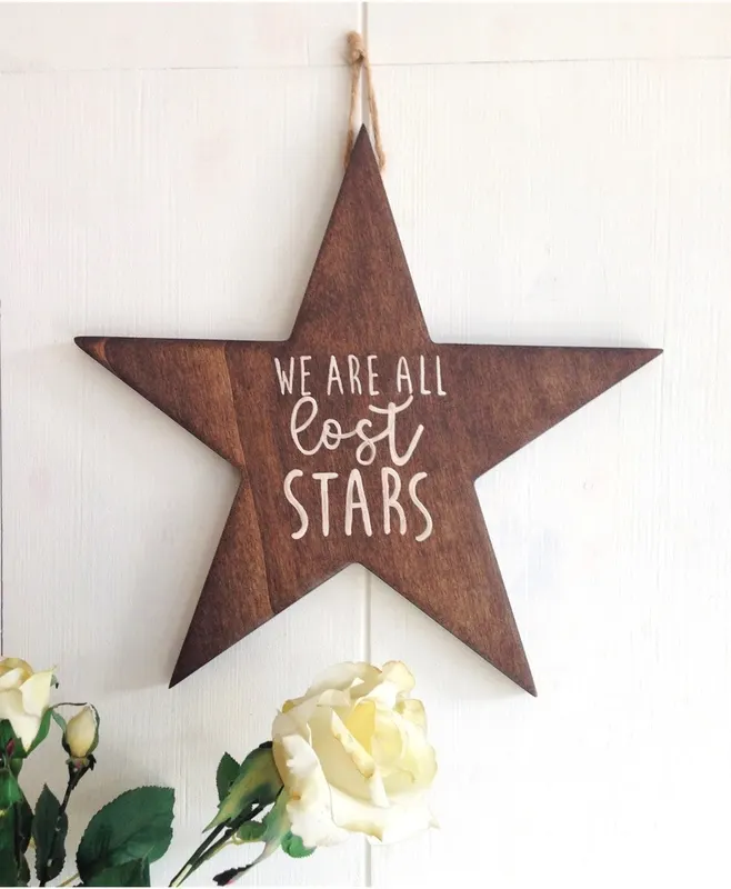 Decorațiune de perete din lemn All Stars, Nuc, 35x35x2 cm - Natural - Nuc