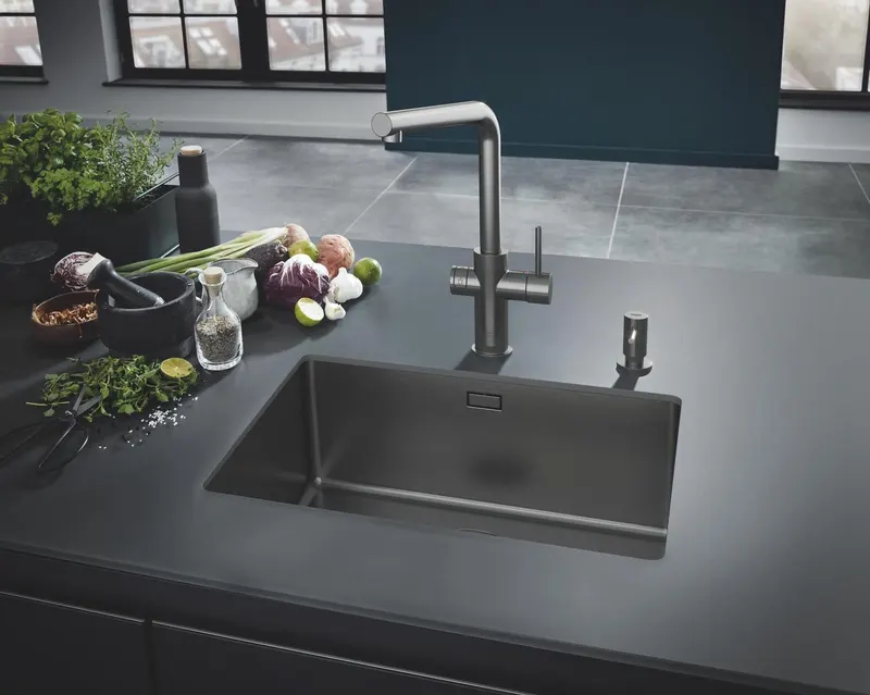 Baterie bucatarie Grohe 101068AL01, Blue Home, inalta, tip L, pentru racitor Blue Home, mat, grafit