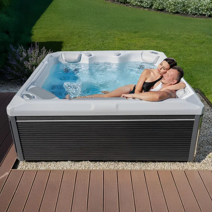 Minipiscina cu capac termoizolant ridicator de capac Makalu PeakLife Deluxe