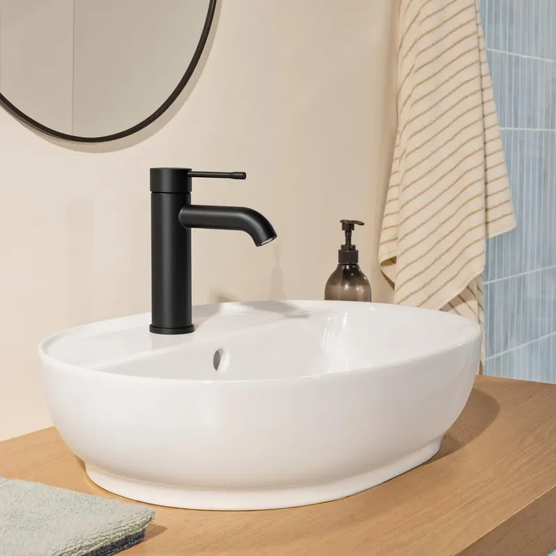 Baterie lavoar Grohe 237972431, Essence, tip comanda monocomanda, marime s, tip instalare pe lavoar, pe blat, negru