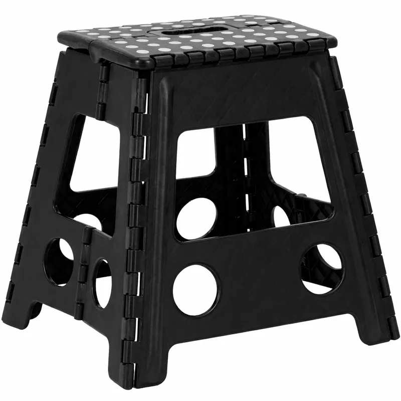 Scaun inaltator multifunctional tip scara antiderapant, 39 cm inaltime, maxim 150 kg, negru